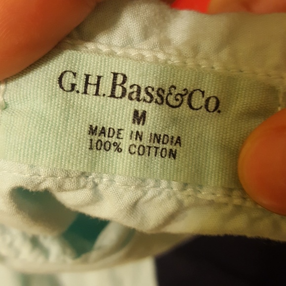 G.H. Bass & Co. 3/4 Sleeved Button Down Shirt - Picture 3 of 3